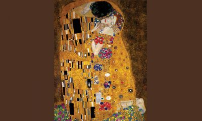 درنگی در نقاشیِ بوسه اثر گوستاو کلیمت