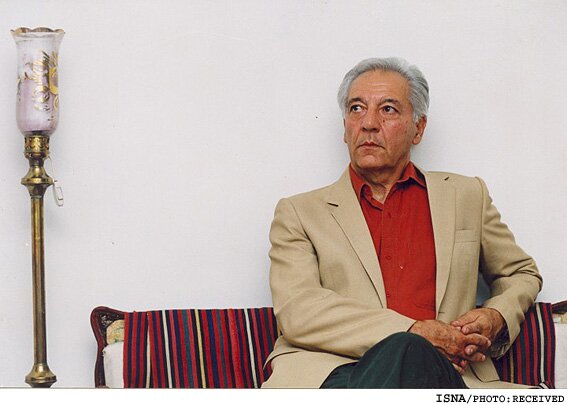 آذرتاش آذرنوش یک استاد تمام ادبیات عرب و یک ایران‌شناس برجسته